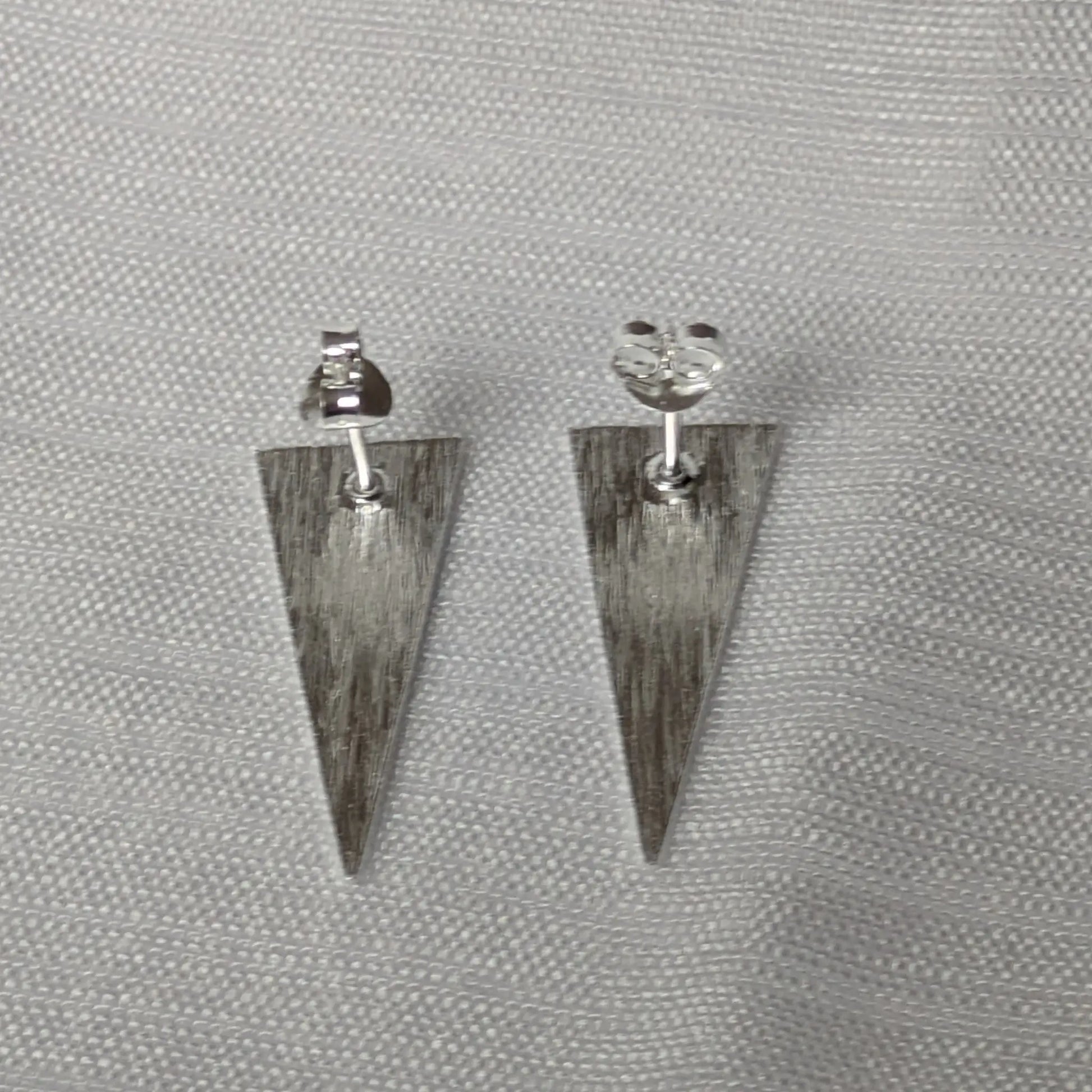 Rückseite der 925 Silber Ohrringe mit Sterling Silber