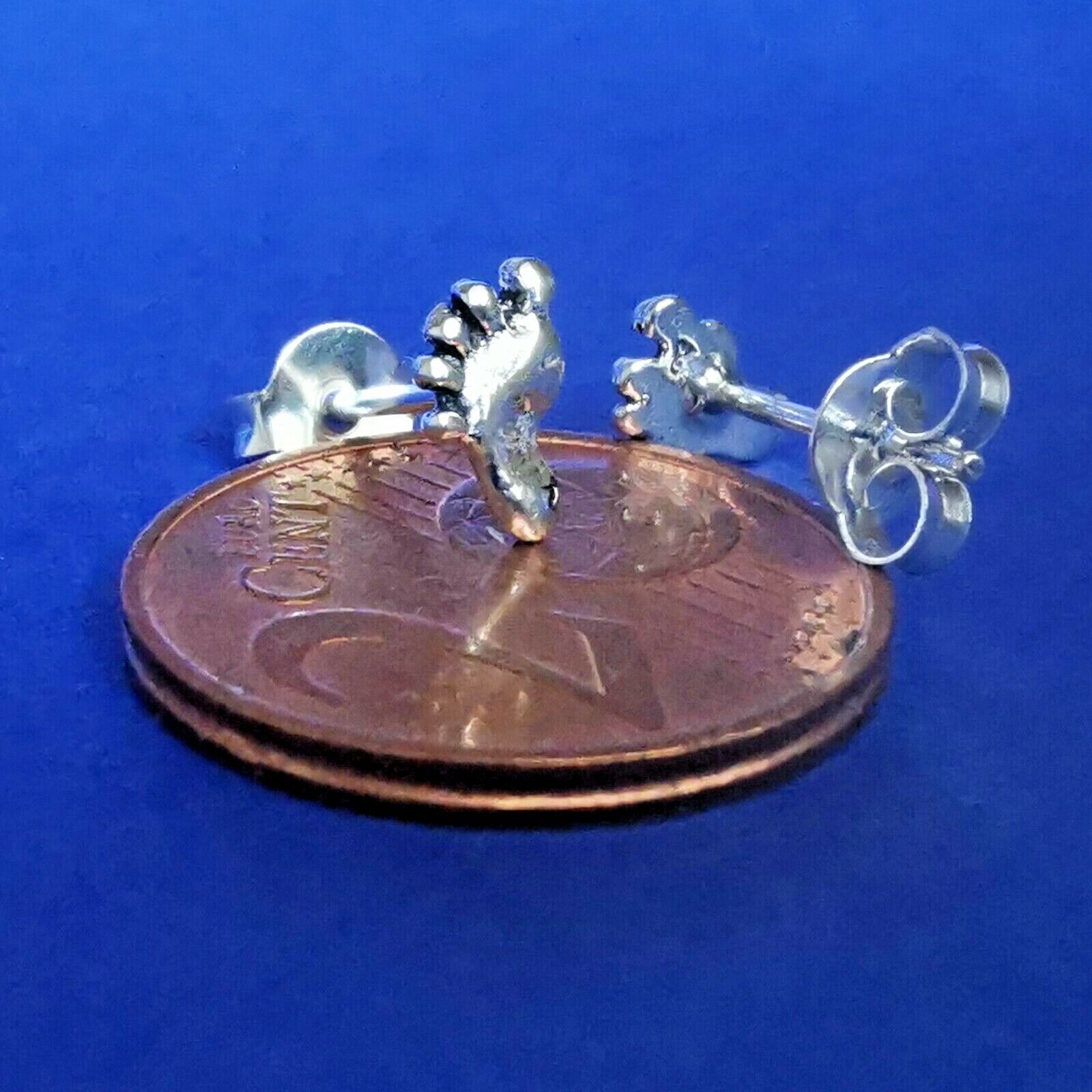 Ohrstecker aus Silber Füße – Ohrringe