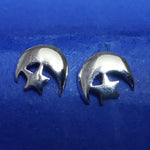 Lade das Bild in den Galerie-Viewer, Ohrstecker aus Silber Halbmond mit Stern - Ohrringe
