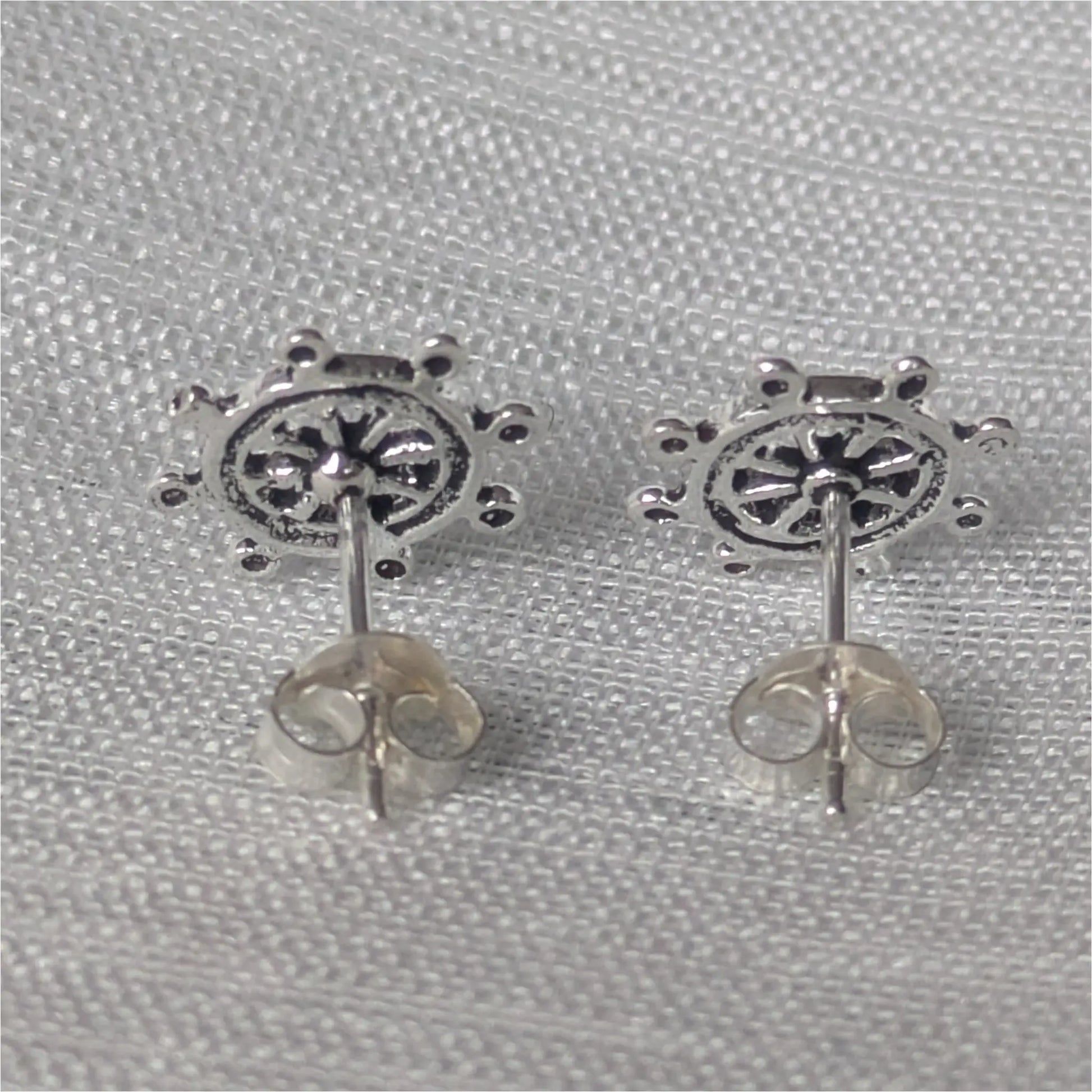 Rückseite der Steuerrad Ohrstecker mit Stecker aus 925 Sterling Silber