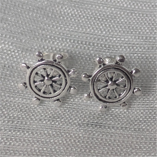 Steuerrad Ohrstecker aus 925 Sterling Silber, maritimes Schiffsrad Design frontal