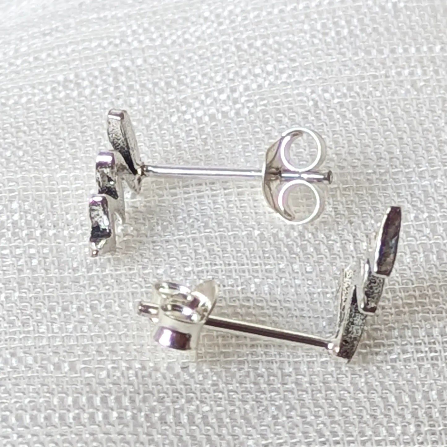 Zickzack Ohrstecker 925 Silber - Geometrische Wellen Ohrringe