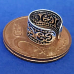 Lade das Bild in den Galerie-Viewer, Ohrklemme aus Silber Ear Cuff indischen Ornamenten
