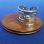 Lade das Bild in den Galerie-Viewer, Ohrklemme aus Silber Ear Cuff mit Skorpion
