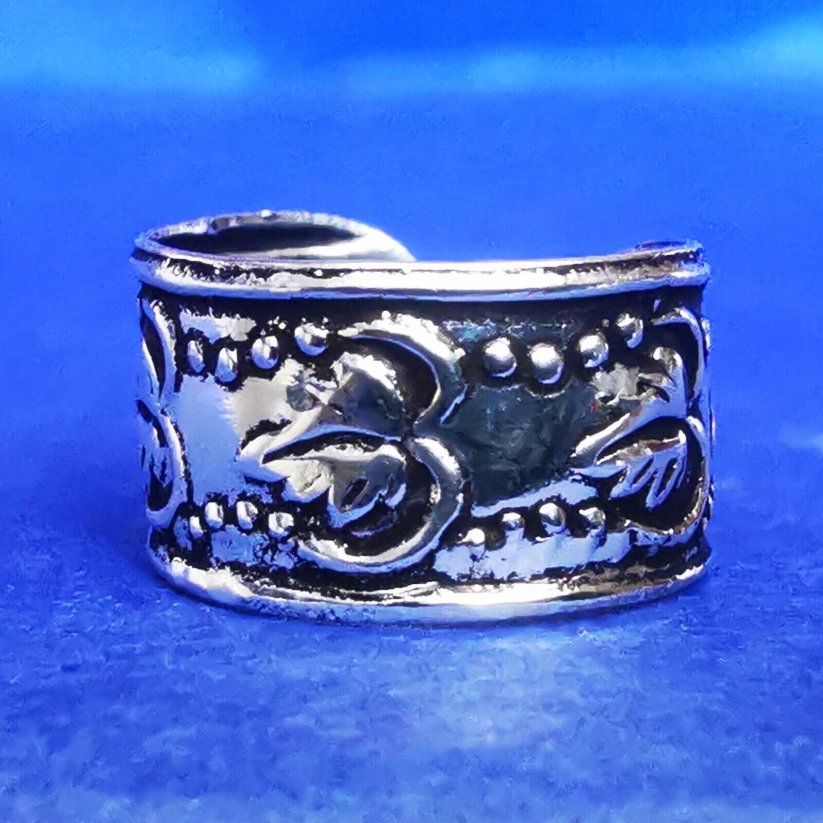 Ohrklemme aus Silber Ear Cuff mit Ornamenten