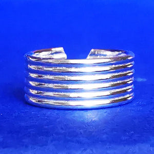 Ohrklemme aus Silber Ear Cuff im Linien Design
