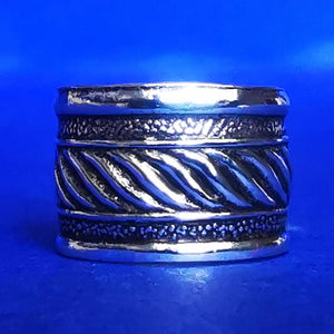 Ohrklemme aus Silber Ear Cuff mit klarem Muster