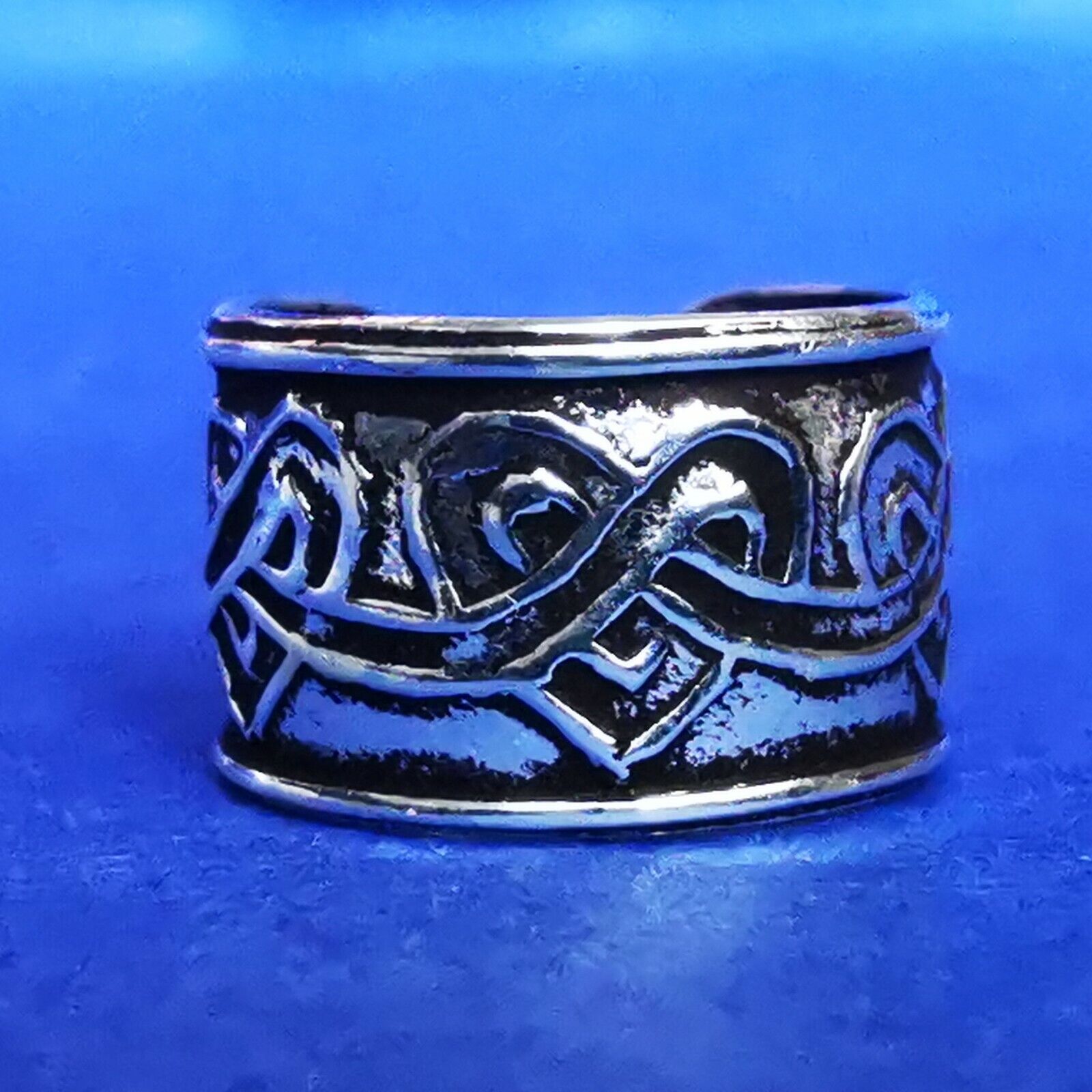 Ohrklemme aus Silber Ear Cuff mit romantischem Herz