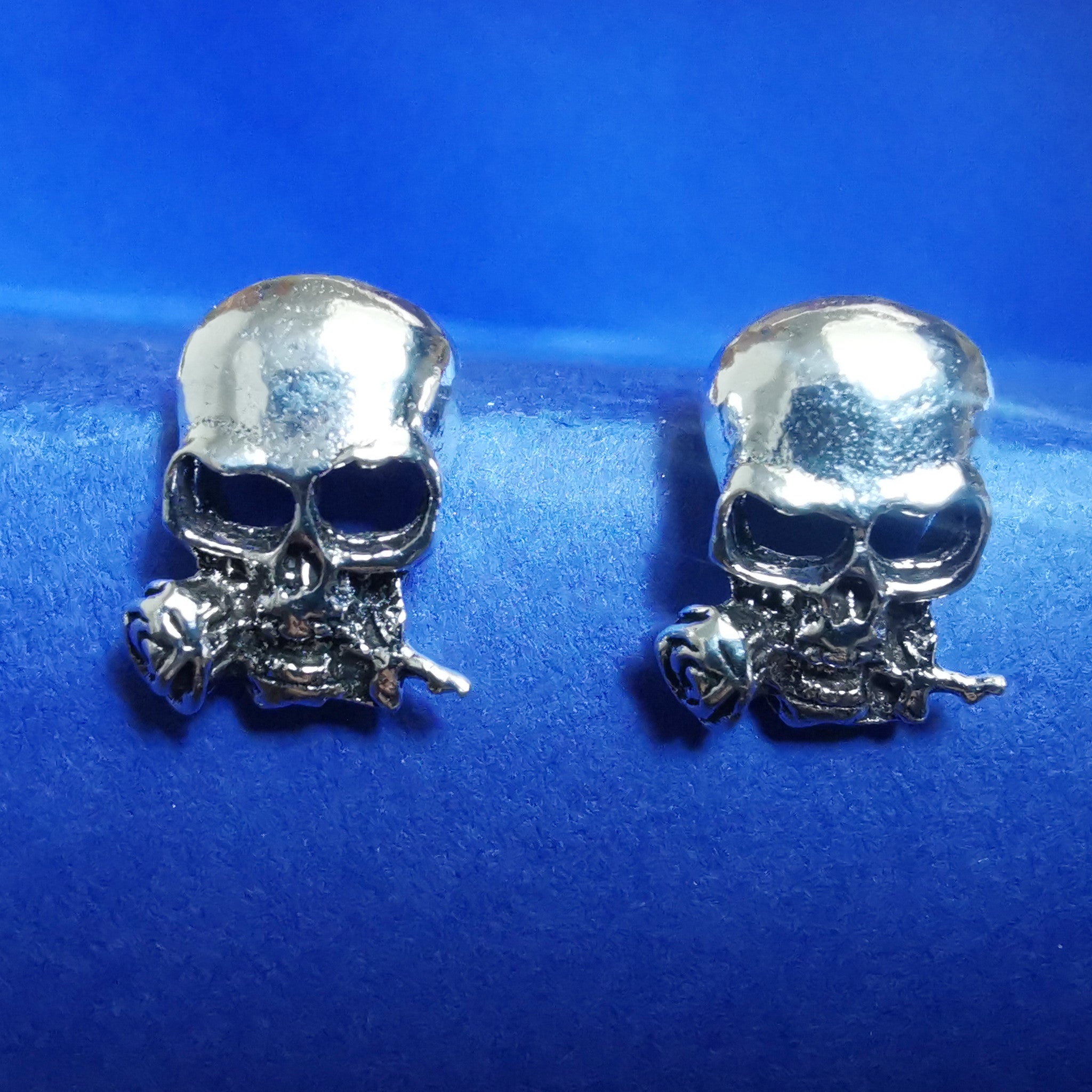 Ohrstecker Totenkopf aus 925 Sterling Silber - Ohrringe