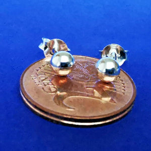 Ohrstecker in Kugelform Kugeln aus Silber