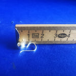 Lade das Bild in den Galerie-Viewer, Ohrhaken mit glatter Kugel aus Silber
