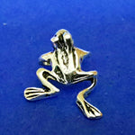 Lade das Bild in den Galerie-Viewer, Ohrklemme aus Silber im Frosch Design - Ohhringe
