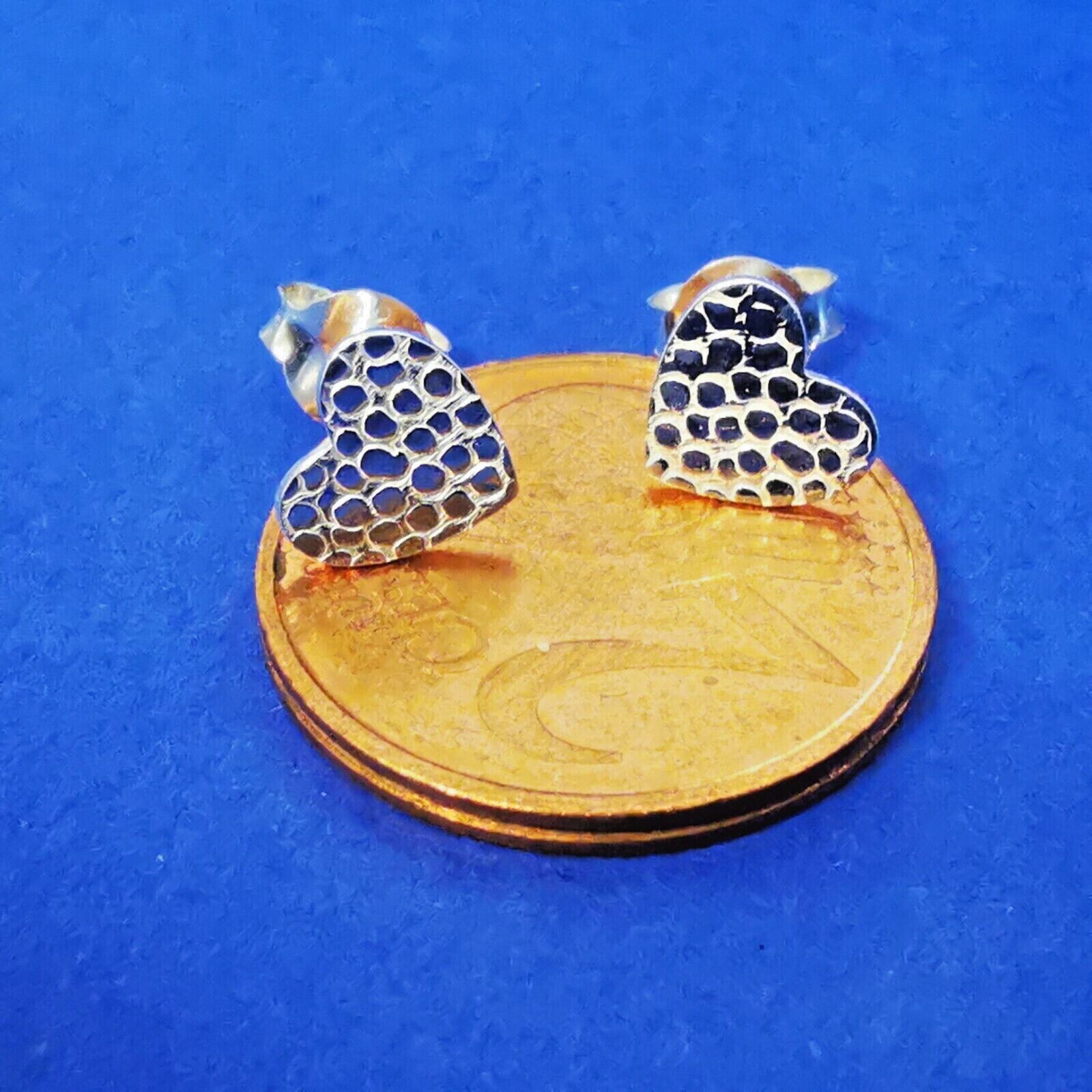 Ohrstecker aus Silber Herz mit Strukturoberfläche - Ohrringe