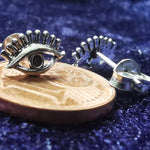 Lade das Bild in den Galerie-Viewer, Ohrstecker aus Silber Magisches Auge – Ohrringe

