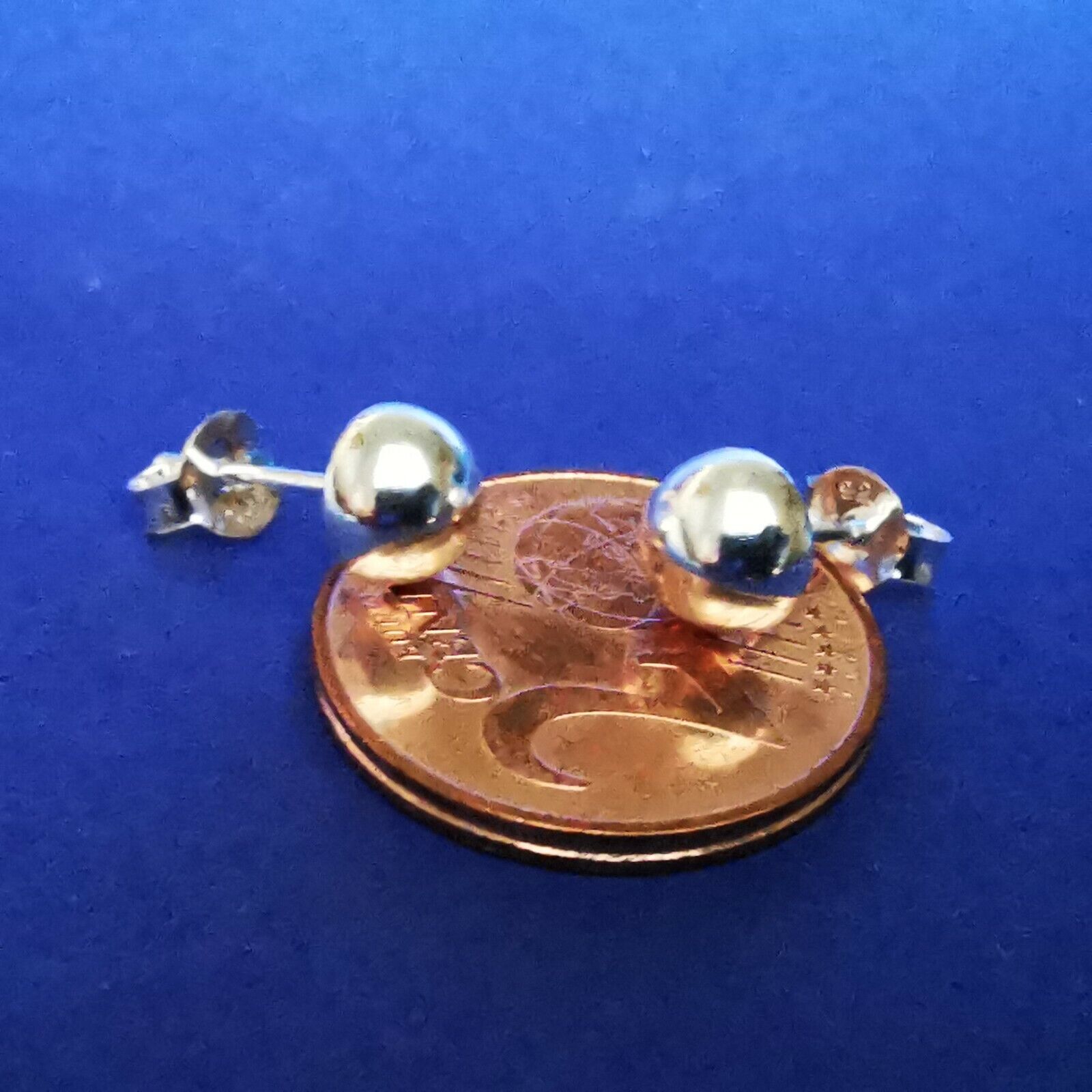 Ohrstecker aus Silber Halbkugeln - Ohrringe