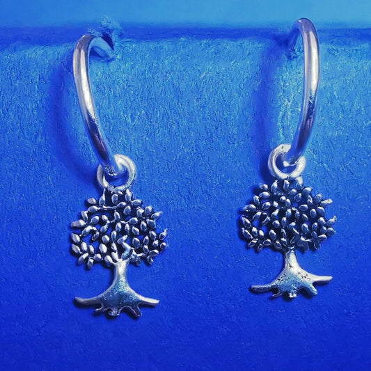 Creolen aus Silber mit Anhänger Baum des Lebens