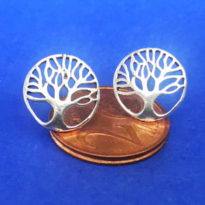 Runder Ohrstecker aus Silber Baum des Lebens