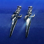 Lade das Bild in den Galerie-Viewer, Ohrstecker aus Silber im Dolch Design
