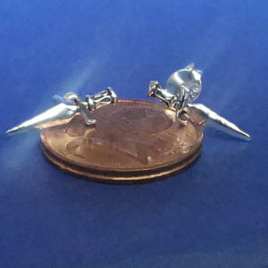 Ohrstecker aus Silber im Dolch Design