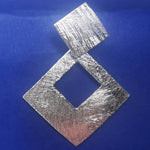 Lade das Bild in den Galerie-Viewer, Ohrstecker Rauten 925 Silber gebürstet - Ohrringe Minimalschmuck
