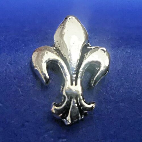 Ohrstecker Lilien Fleur de Lys Lis aus Silber – Ohrringe