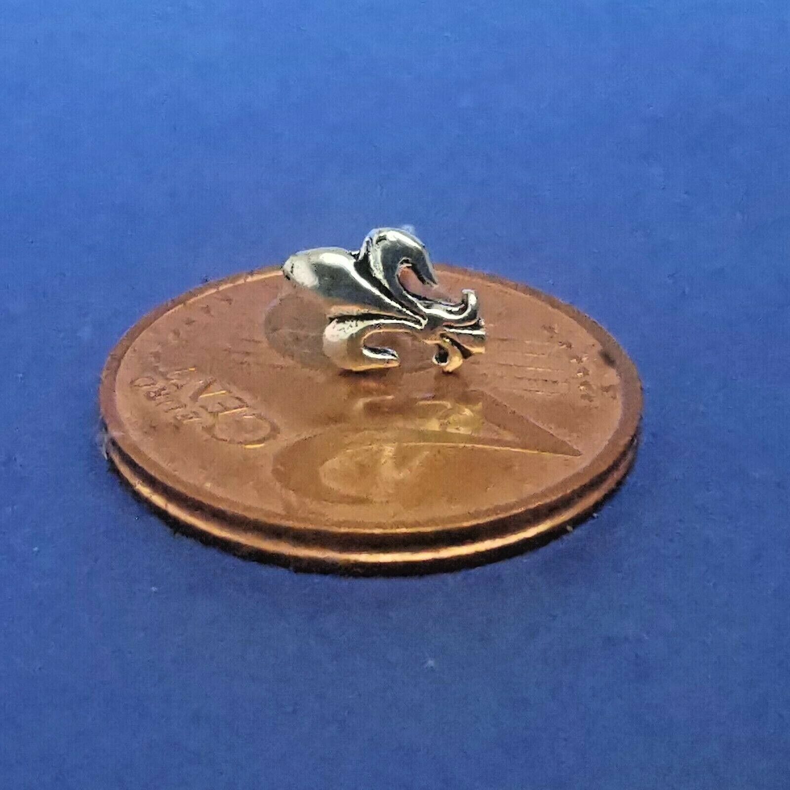 Ohrstecker Lilien Fleur de Lys Lis aus Silber – Ohrringe