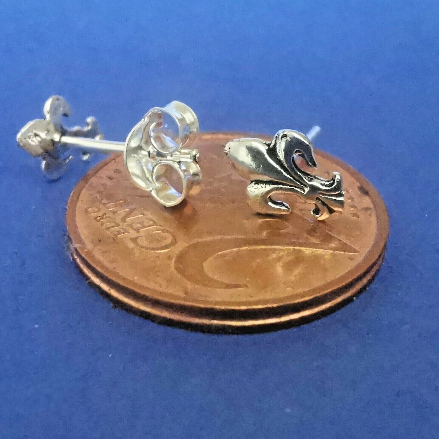 Ohrstecker Lilien Fleur de Lys Lis aus Silber – Ohrringe