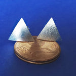 Lade das Bild in den Galerie-Viewer, Ohrstecker Dreieck 925 Silber gebürstet - Ohrringe
