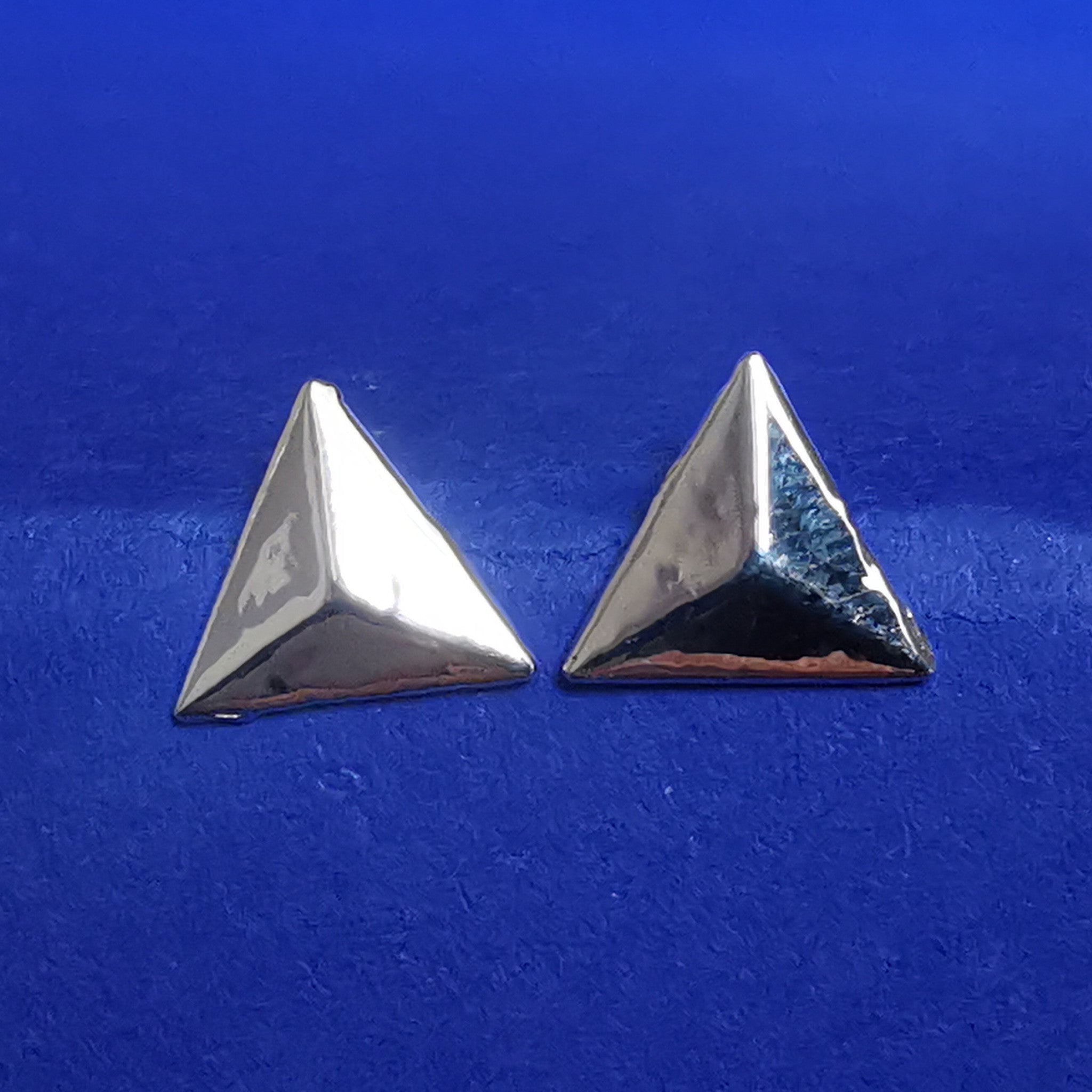 Ohrstecker Dreiecke im 3D-Design aus 925er Silber - Ohrringe