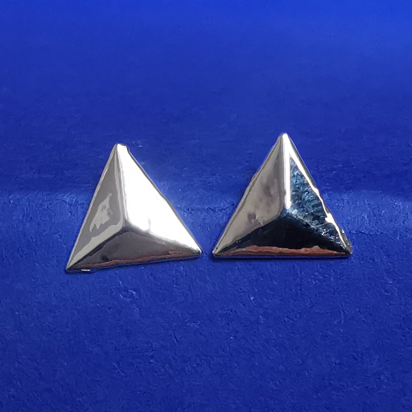 Ohrstecker Dreiecke im 3D-Design aus 925er Silber - Ohrringe
