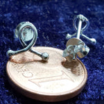 Lade das Bild in den Galerie-Viewer, Ohrstecker aus Silber Schlaufe - Ohrringe
