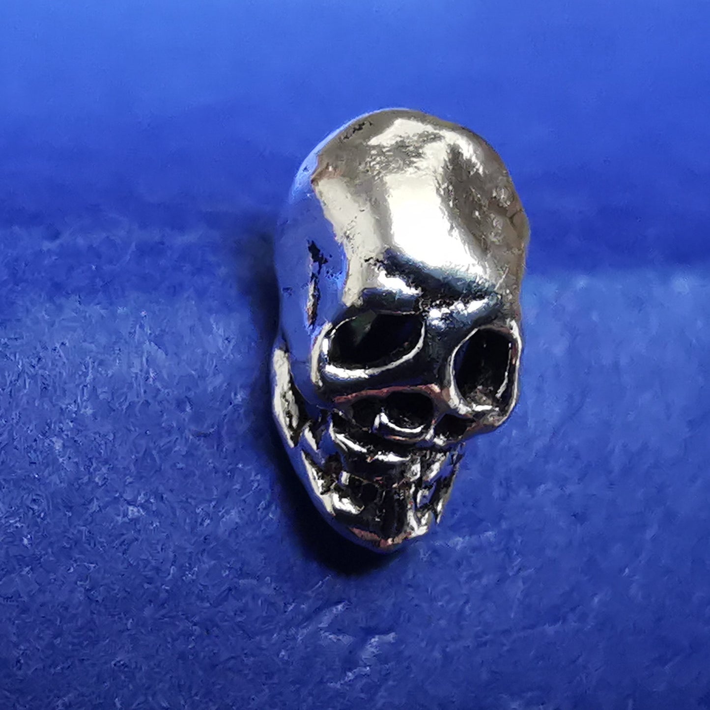 Ohrstecker Totenkopf aus 925 Silber – Ohrringe