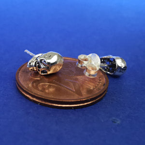 Ohrstecker Totenkopf aus 925 Silber – Ohrringe