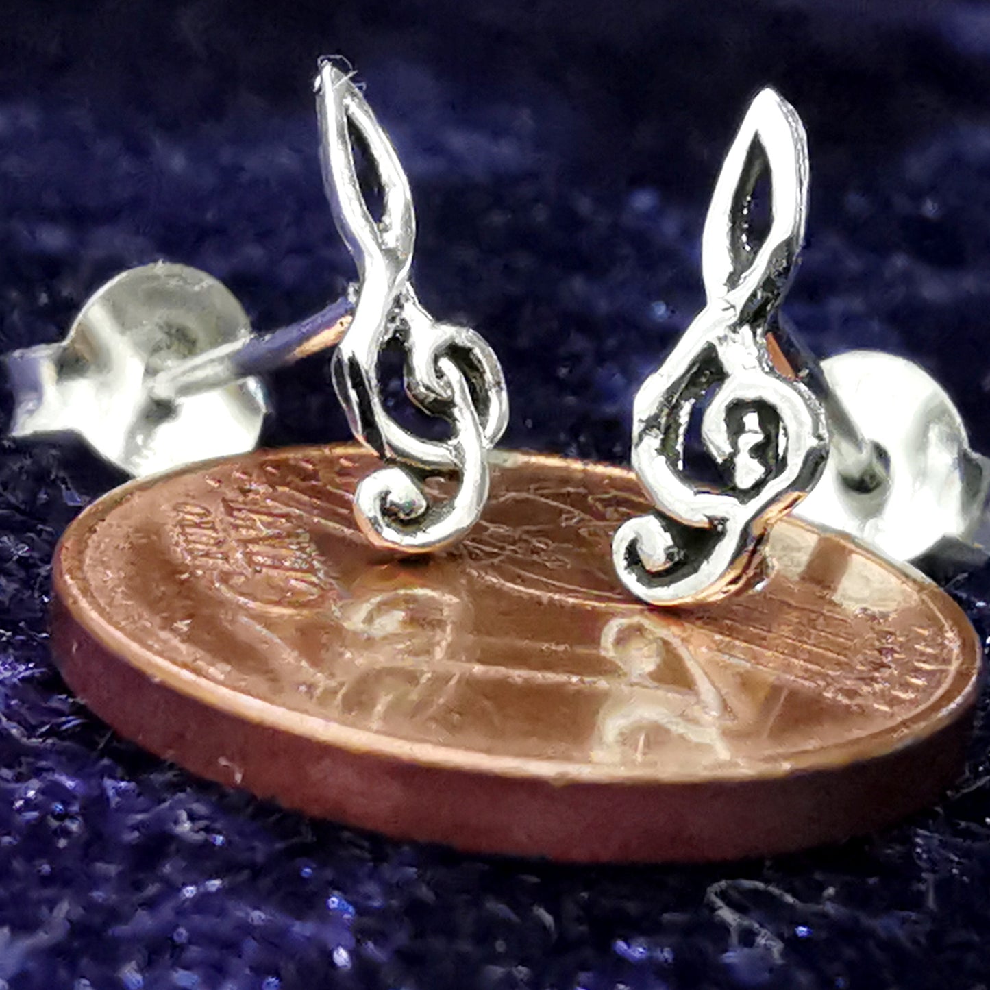 Ohrstecker aus Silber kleiner Violinschlüssel