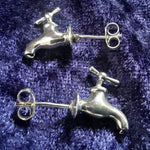 Lade das Bild in den Galerie-Viewer, Wasserhahn Ohrstecker 925er Silber – Ohrringe
