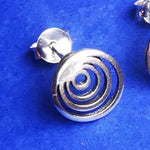 Lade das Bild in den Galerie-Viewer, Spirale Ohrstecker aus Silber - Ohrringe
