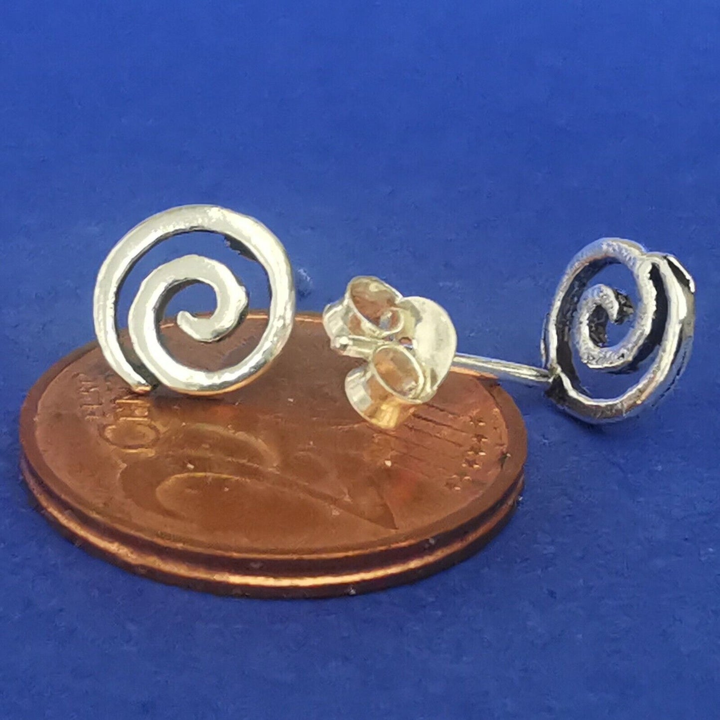 Spirale Ohrstecker aus Silber - Ohrringe